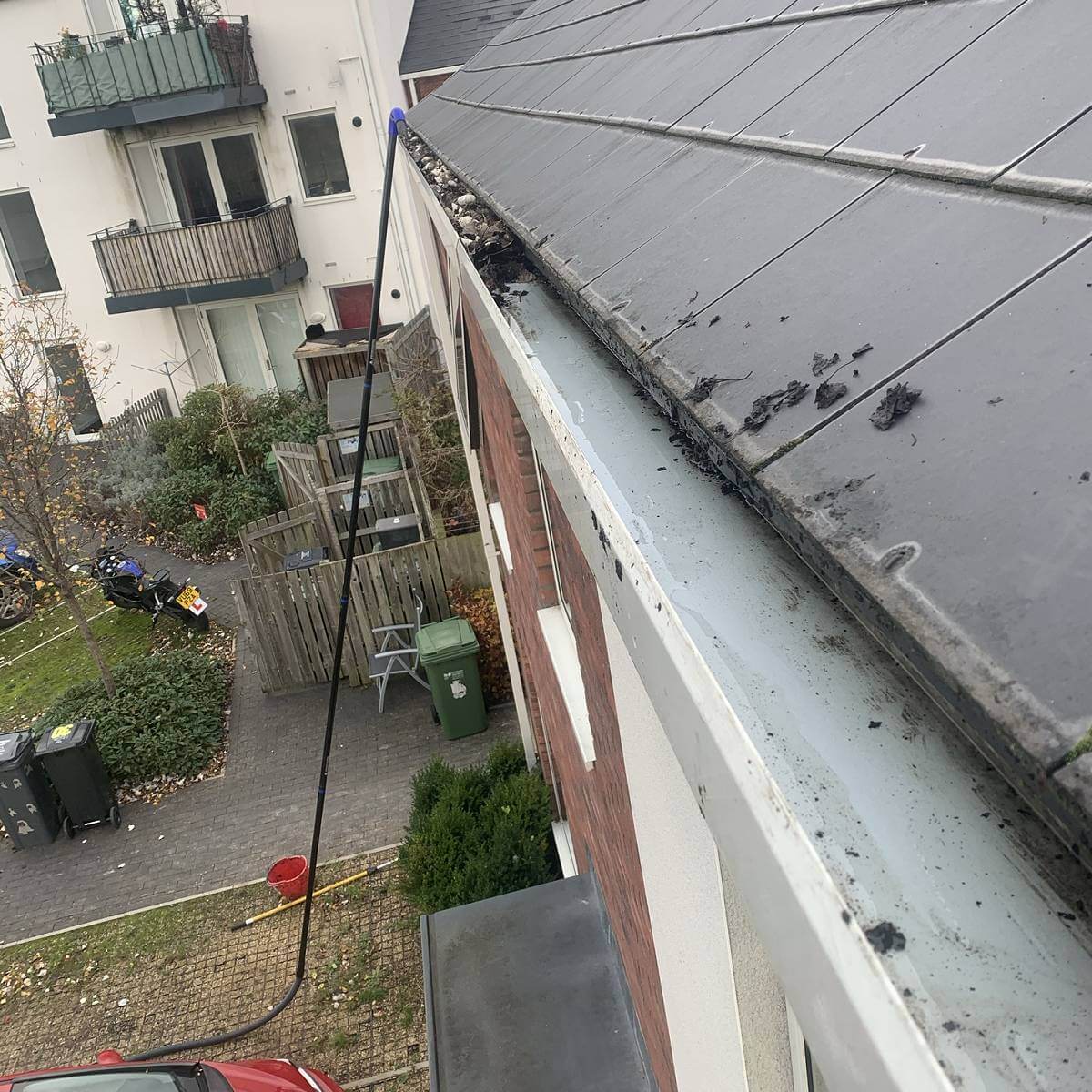 gutter vacuum clearing in Cheltenham